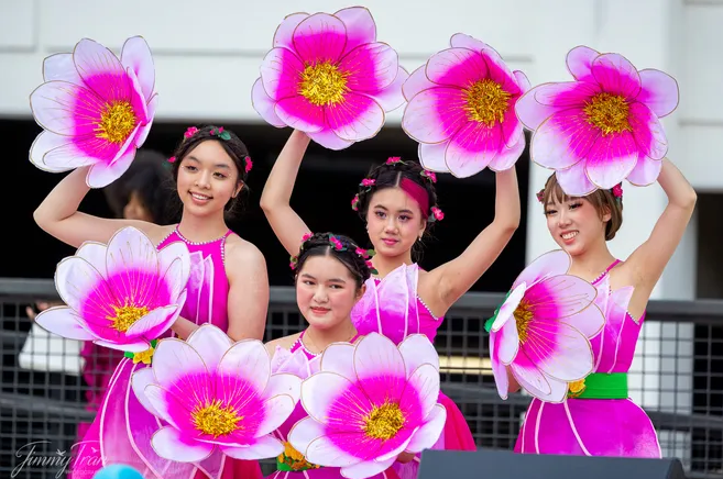 Celebrate the many Asian culutres of the Phoenix Metro at those October 3 festivals