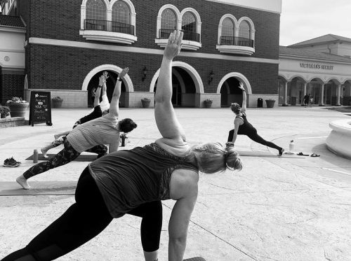 YogaSix Sunday Class Outside!