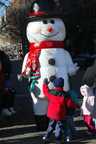 Roaming Holiday Characters presented by FNBO