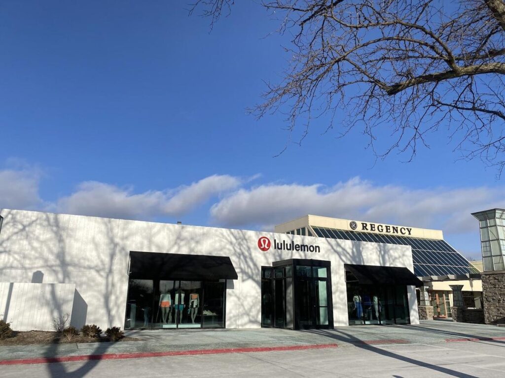 Lululemon opens new Omaha store in Regency Shopping Center