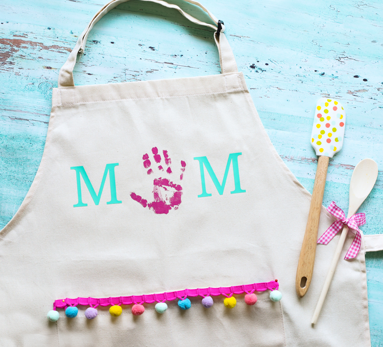 Mother’s Day Craft at Learning Express Toys